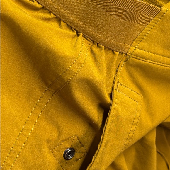 Athleta Nolita Pull on Pants in Brass Yellow Wide Leg Lightweight Casual Size 16 - Picture 9 of 11